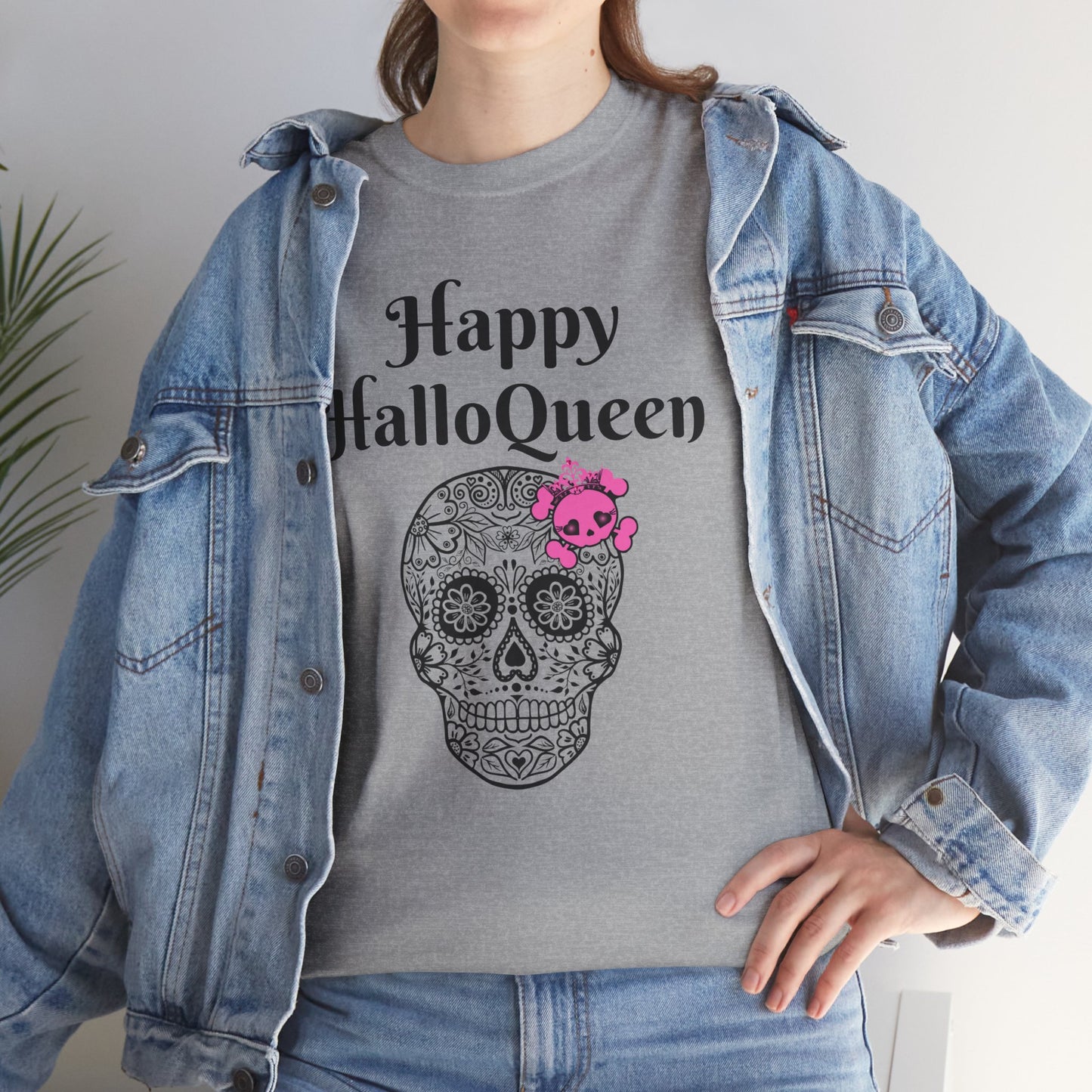 Happy HalloQueen Skull Tee - Unisex Halloween Shirt, Spooky Gift, Festive Apparel, Party Outfit, Skull Design