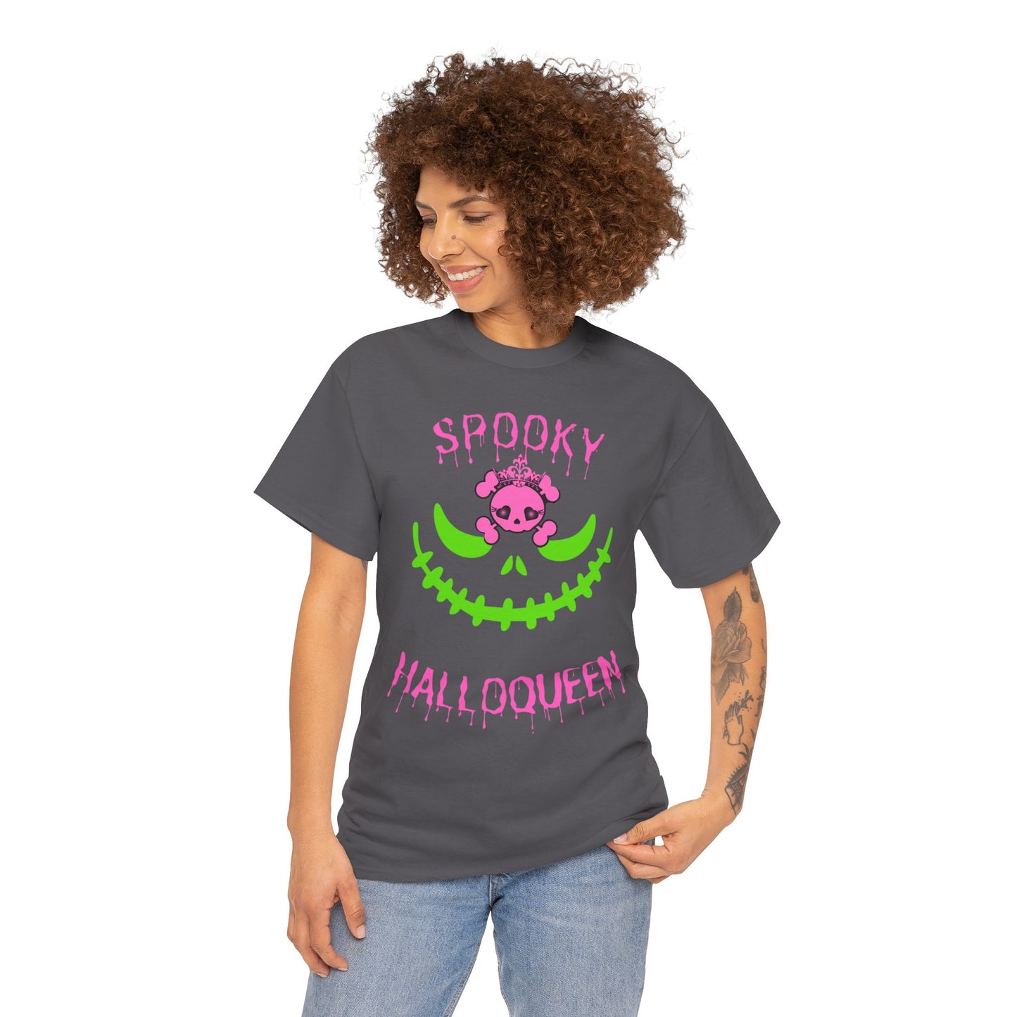 Spooky Halloqueen Tee